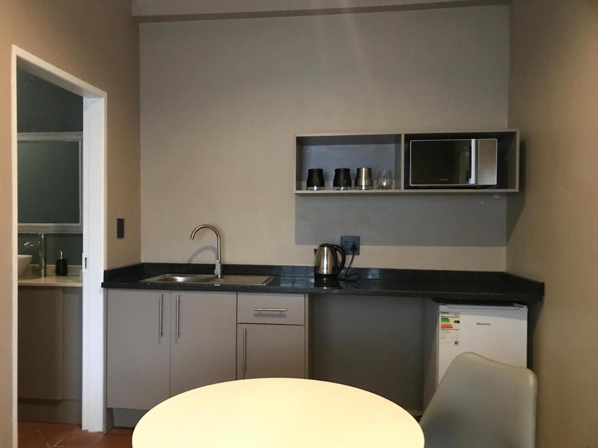 Aluve Guesthouse جوهانسبورغ المظهر الخارجي الصورة