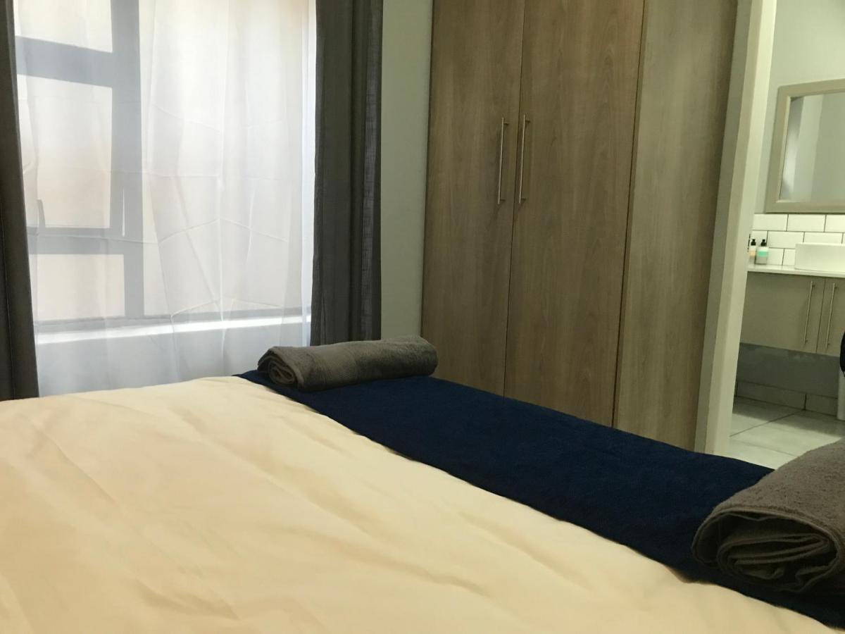 Aluve Guesthouse جوهانسبورغ المظهر الخارجي الصورة